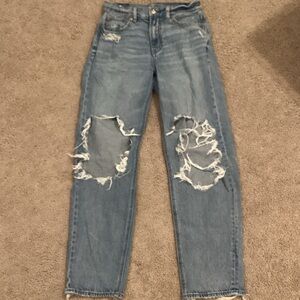American Eagle Outfitters Light Blue Ripped Boyfriend Jeans